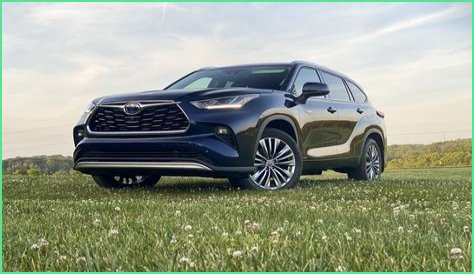 2021 Toyota Highlander Hybrid Review: An Actually Fuel Efficient Midsize SUV